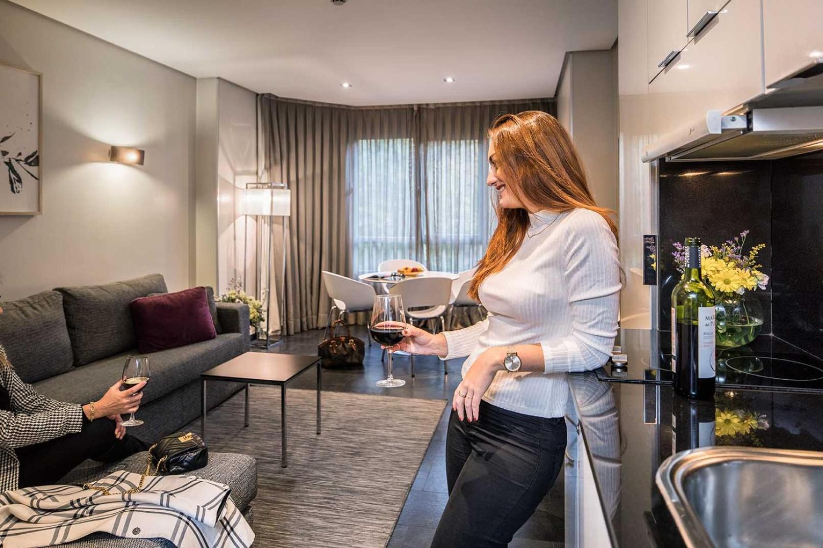 Apartosuites Jardines De Sabatini Madrid Bagian luar foto